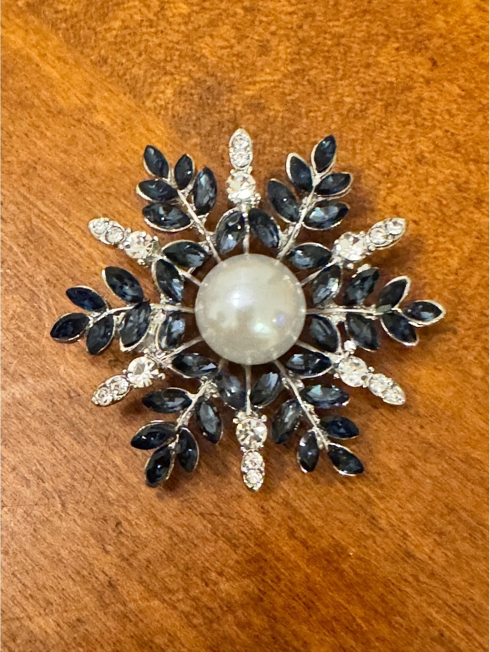 Vintage Snowflake Brooch with Faux Pearl and Rhinestones 629